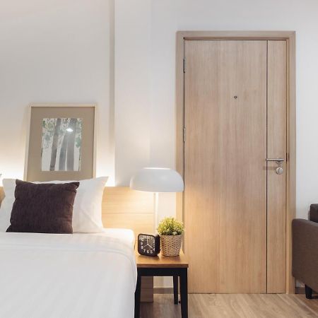 China Cozy Asoke Hotel Bangkok Kültér fotó