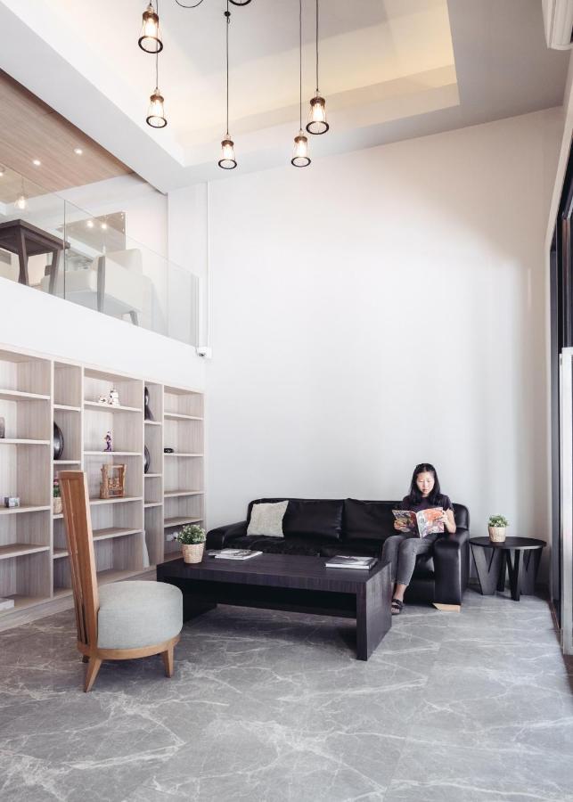 China Cozy Asoke Hotel Bangkok Kültér fotó